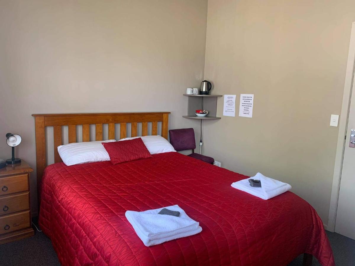 Catlins Inn Owaka Extérieur photo